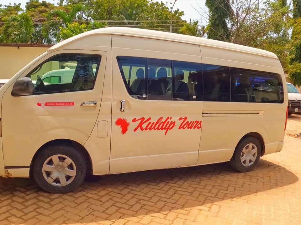 Kuldip Touring Vehicles